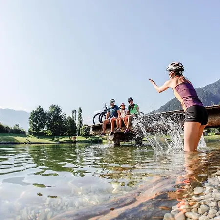 Schoenfeld * Schlitters